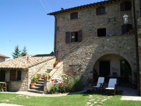 Spacious Holiday Home in Montone with Swimming Pool Montone